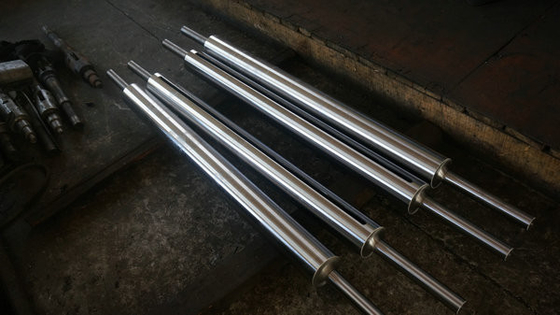 China High Precision Alloy Steel Rod Pins Machining Parts For Harbor Logistics Machinery supplier