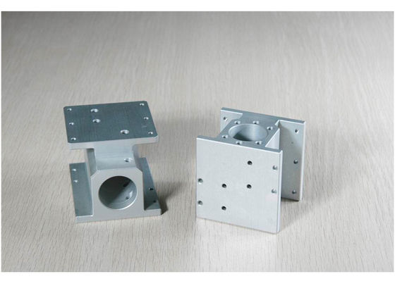 Precision Parts fábrica 