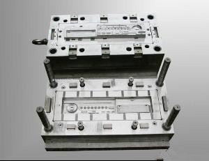 China S50C Hot Runner Injection Mould Multi - Cavity Mould for Medical Consumable supplier