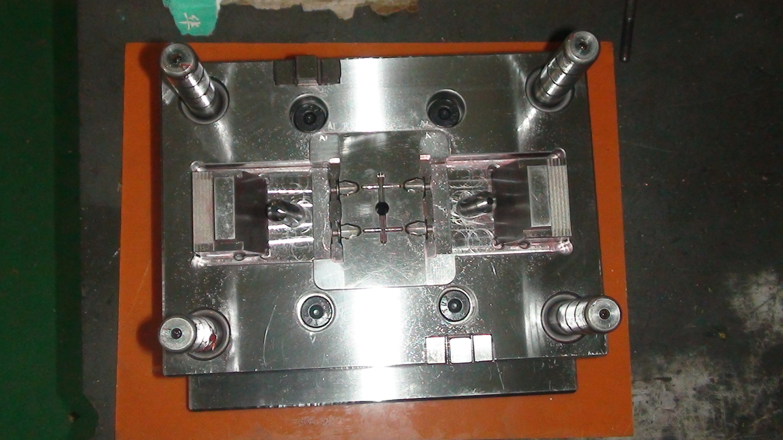 Plastic Precision Injection Mould Die Casting For Electronic Plastic Cover Part