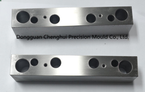 Medical plastic injection mold base GM , JIS , DIN , AISI Standard