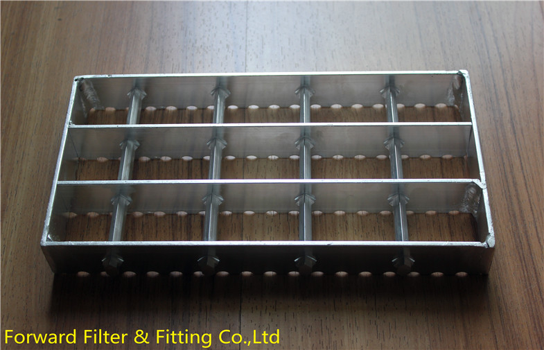 0.1mm - 100mm Metal Casting Products , Stainless Steel Gutter Guard Mesh
